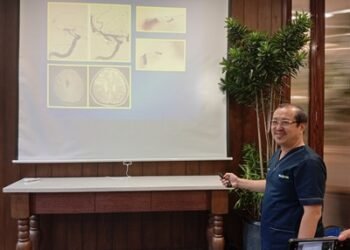 Siloam Hospitals Lippo Village Tangani Ratusan Kasus Gangguan Pembuluh Darah Otak dengan Teknologi DSA