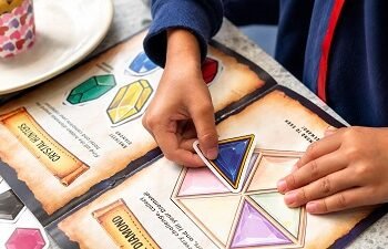 The Lost Crystal Expedition Hadir di ibis Styles Serpong BSD City, Ubah Staycation Liburan Sekolah Menjadi Petualangan Seru bagi Si Kecil